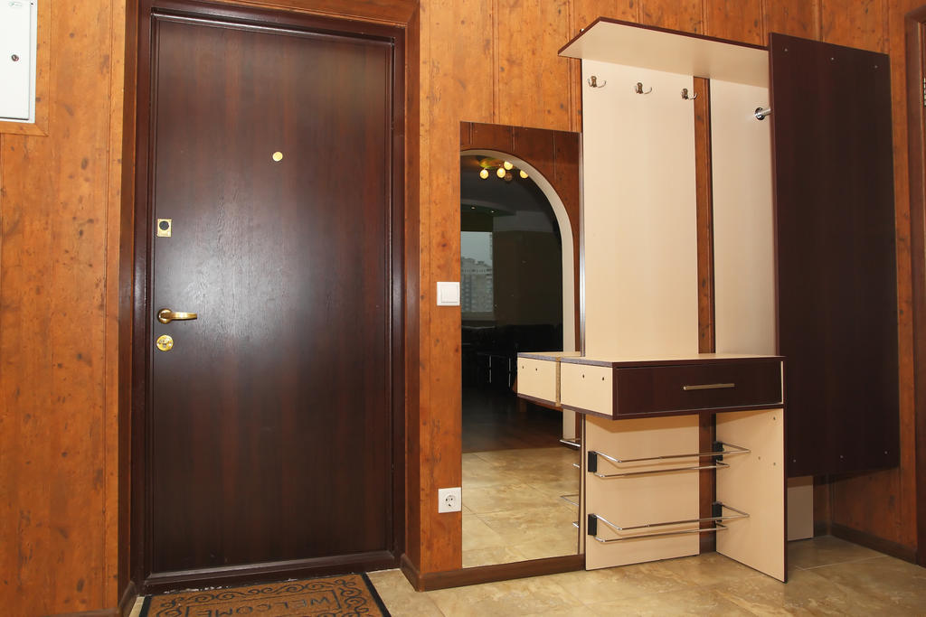 Apartments Nadobu On Poznyaki - Kiev חדר תמונה