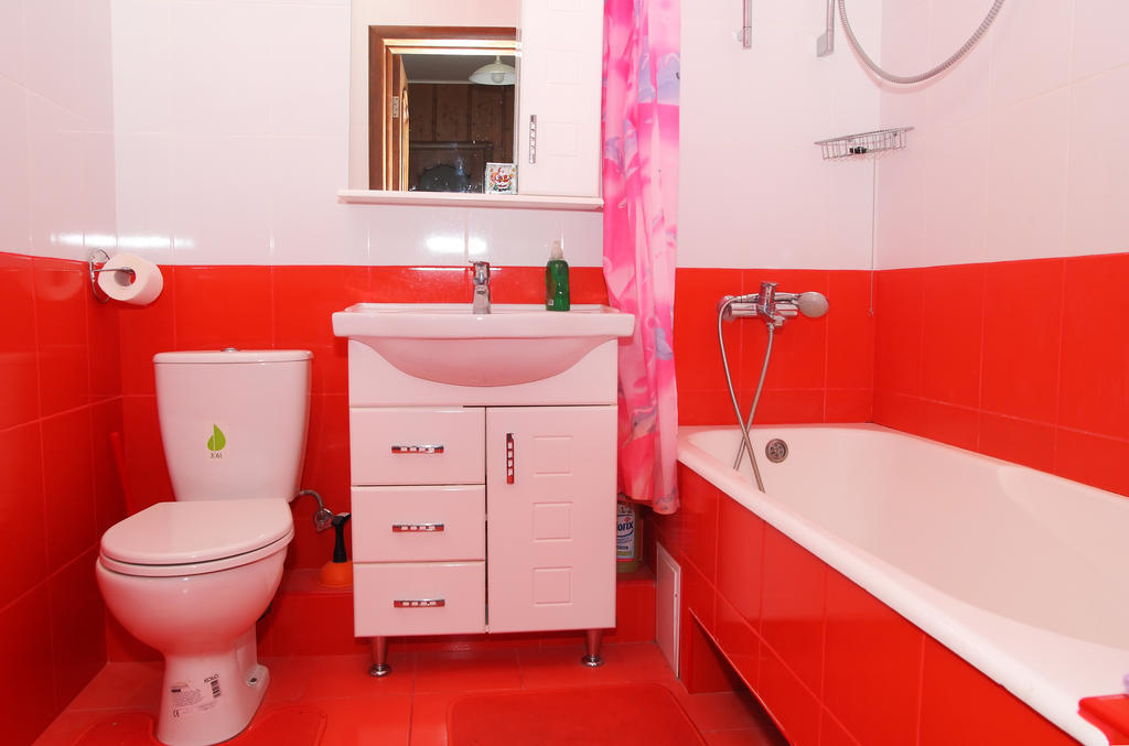 Apartments Nadobu On Poznyaki - Kiev חדר תמונה